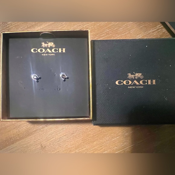 Coach signature stone stud earrings ret$65 - Picture 3 of 4